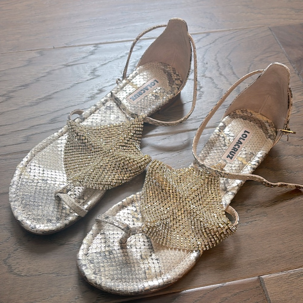 Lola Cruz the classic rhinestone  flat.